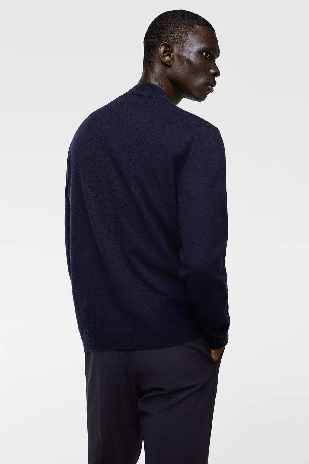 HIGH NECK CASHMERE SWEATER