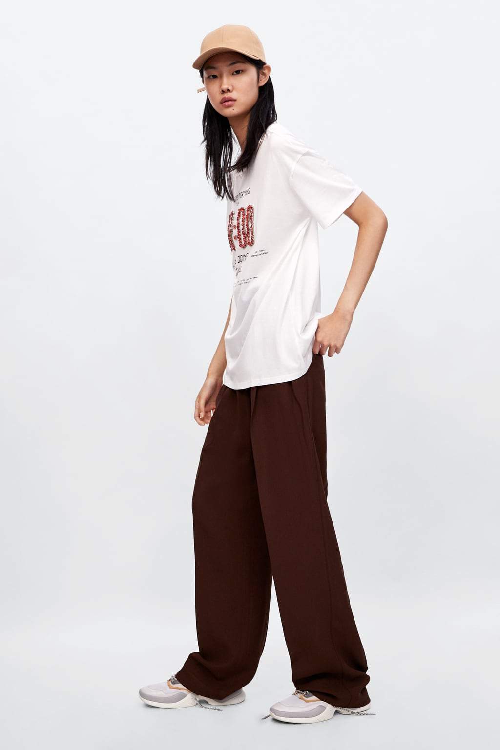 BEJEWELLED SLOGAN T-SHIRT
