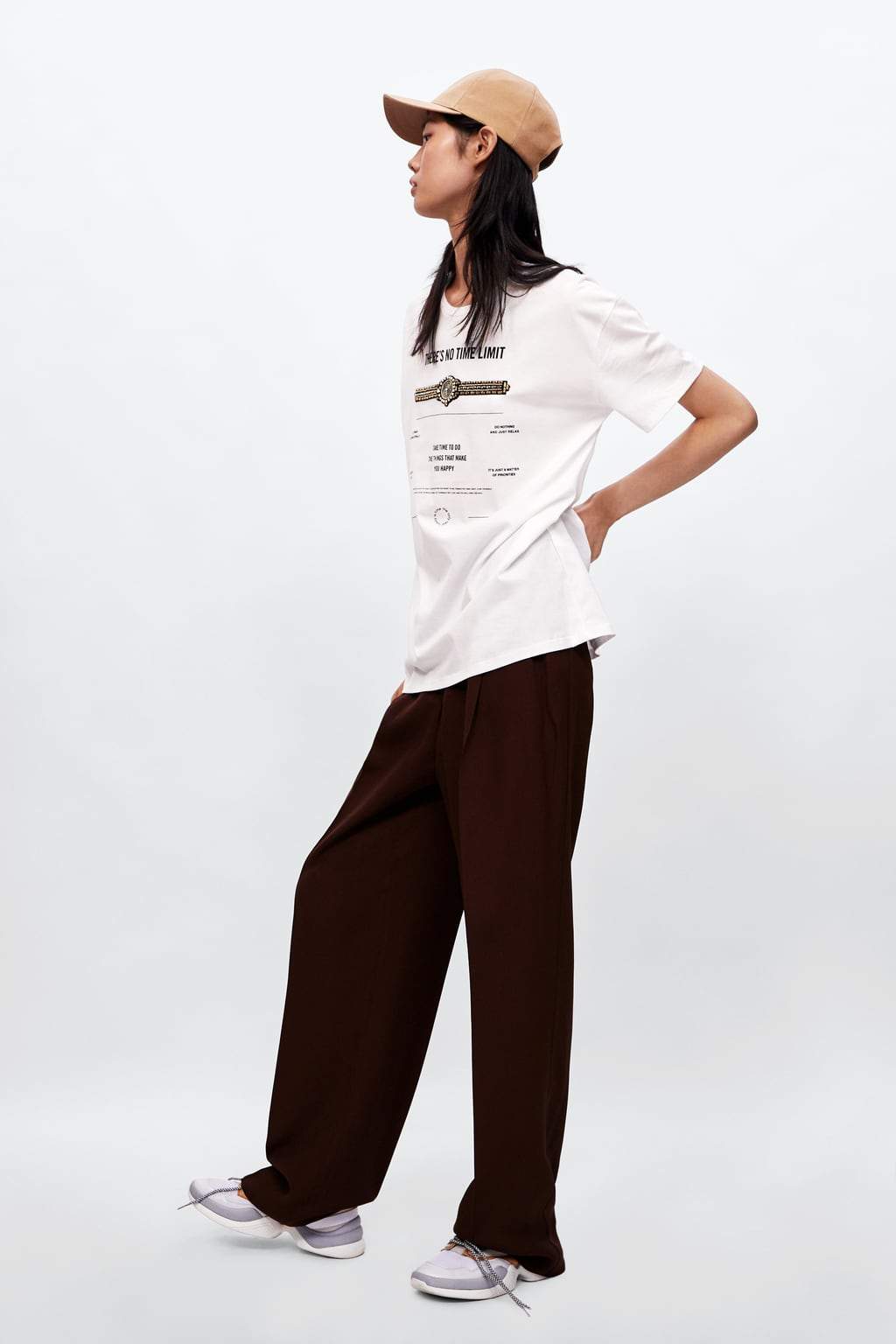 BEJEWELLED SLOGAN T-SHIRT