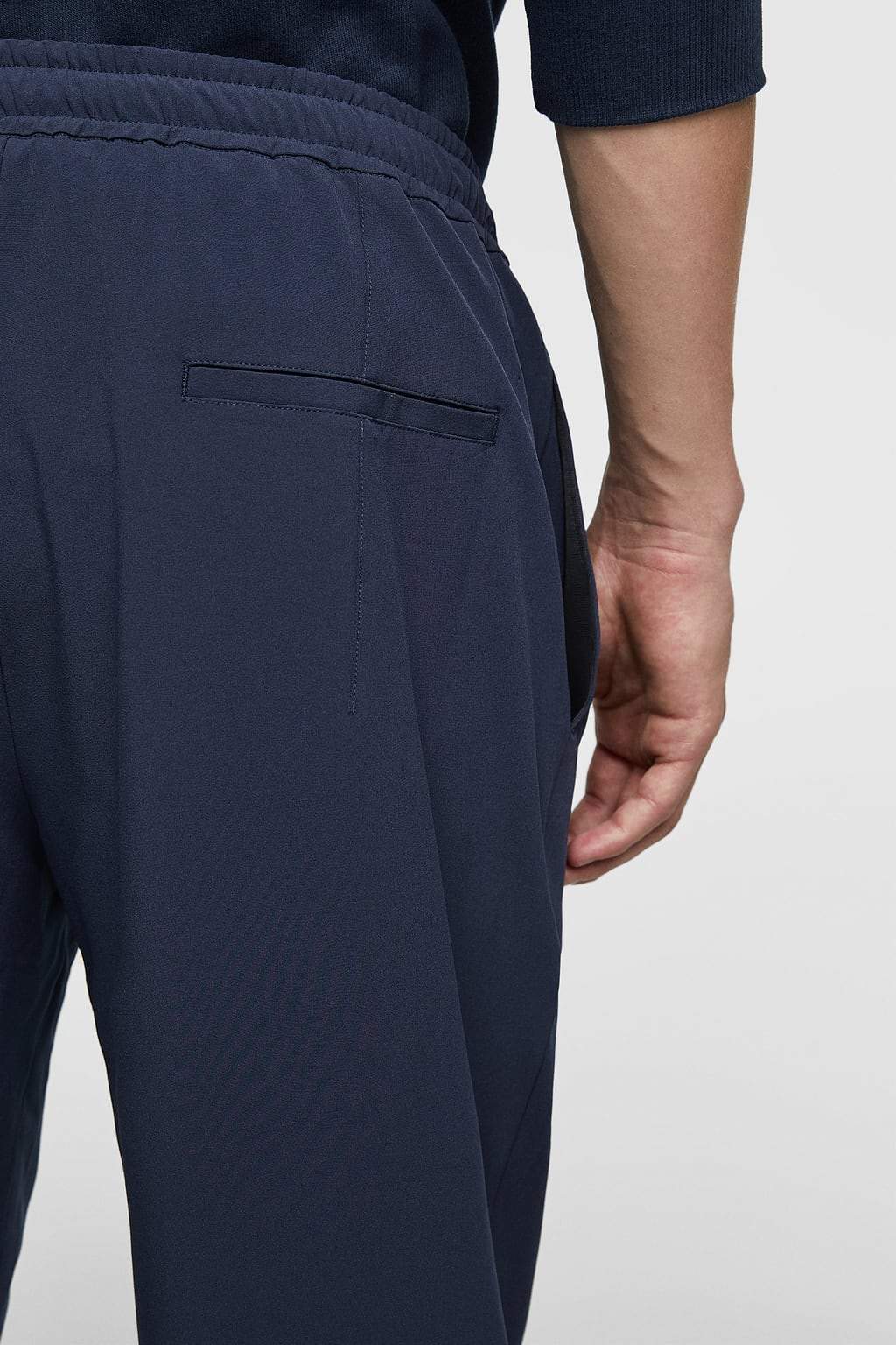 COMFORT JOGGING TROUSERS