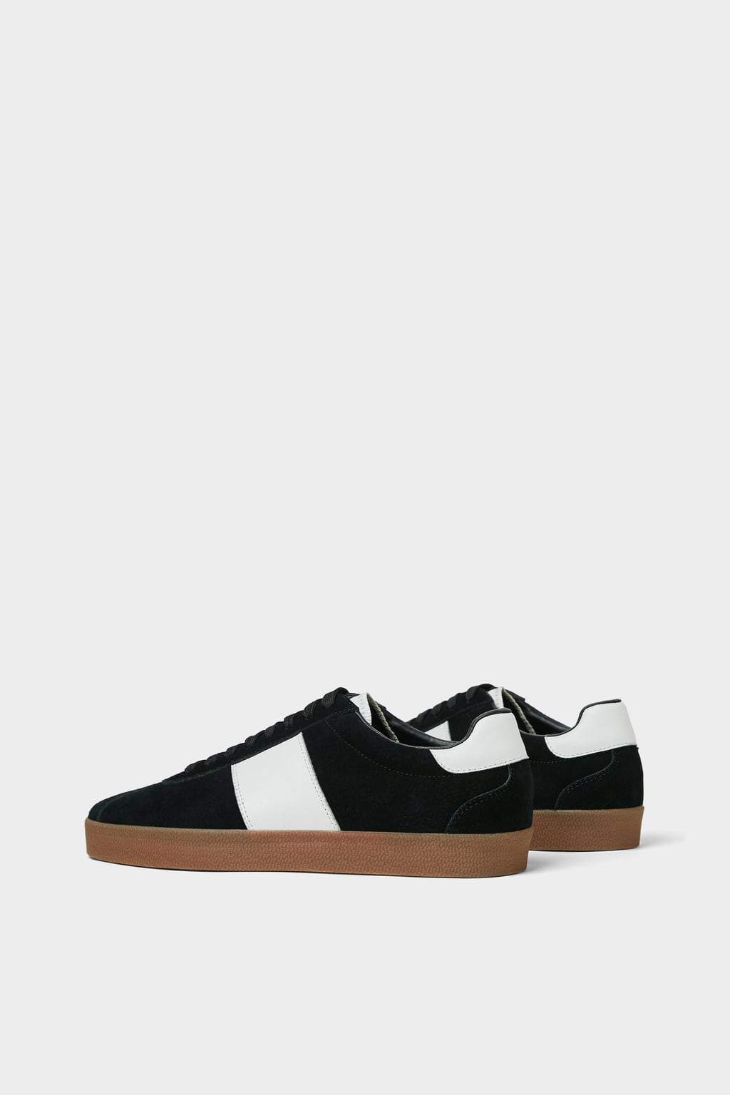 BLACK LEATHER PLIMSOLLS