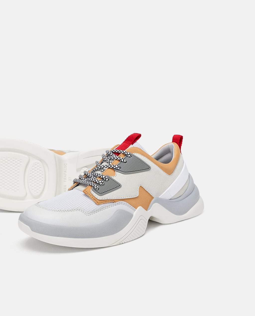 FASHION SNEAKERS