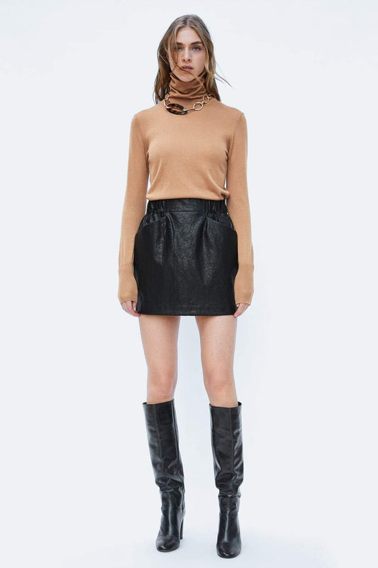 HIGH-HEEL LEATHER BOOTS